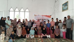Berbagi-dengan-wakil-ketua-DPRK.jpg