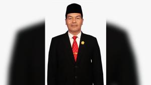 KETUA-DPC-GERINDRA-BENER-MERIAH-ANWAR-1.jpg