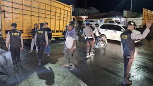 PATROLI-MALAM-POLRES-ACEH-TENGAH-DI-SPBU-JALAN-LINTANG.jpg