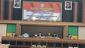 RAPAT-PARIPURNA-2509-1.jpg