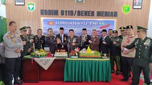 UPACARA-HUT-TNI-KE-80-DI-BENER-MERIAH.jpg