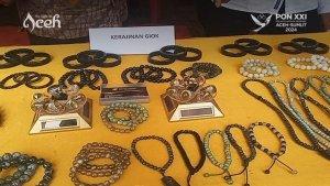 kerajinan-batu-giok-Nagan-Raya.jpg