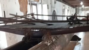 perahu-cadik.jpg