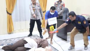reka-ulang-kasus-pembunuhan-di-agara.jpg
