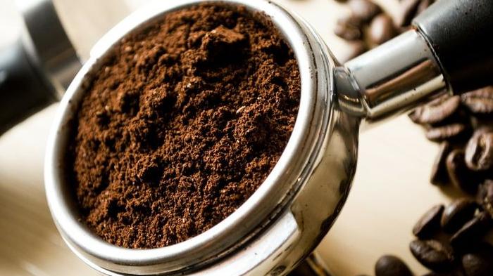 Jangan Langsung Dibuang, Ini 8 Manfaat Ampas Kopi yang Harus Kamu Ketahui