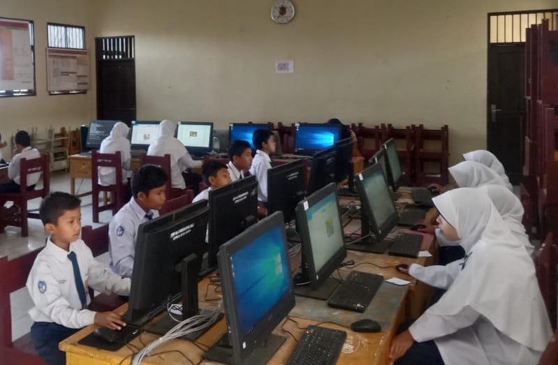 Ratusan Pelajar Gayo lues Ikut Asesmen Nasional Berbasis Komputer