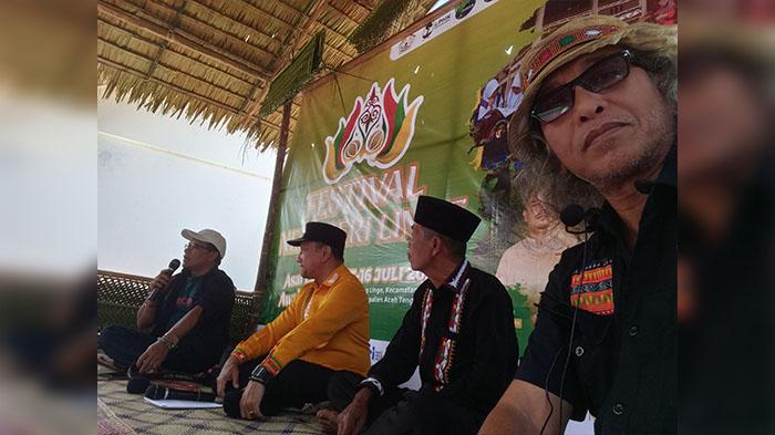 Hadiri Festival Nenggeri Linge, Pj Bupati Aceh Tengah Sampaikan Pemkab akan Bangun Jalan ke Jamat