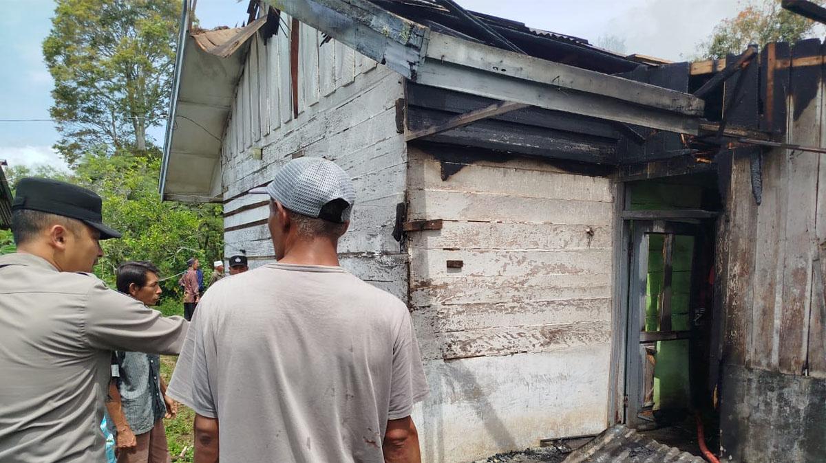 Teror Pembakaran Rumah di Tebes Lues Aceh Tengah Polisi Temukan Barang Bukti Kayu untuk Menyulut Api