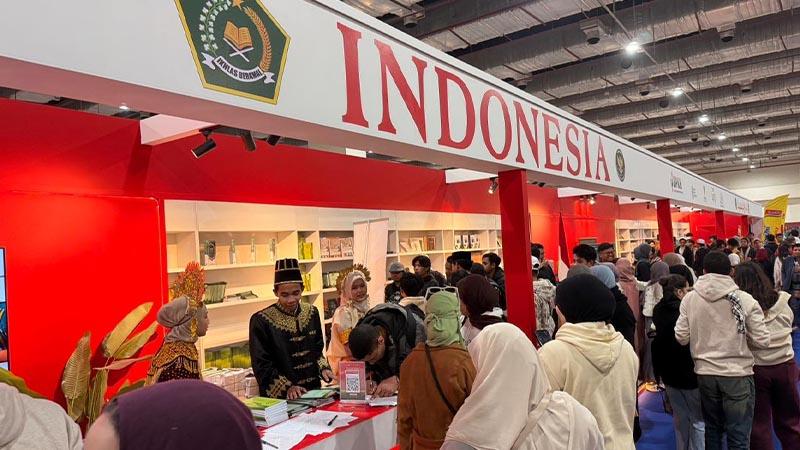 Kemenag-hadir-di-pameran-buku-kairo.jpg