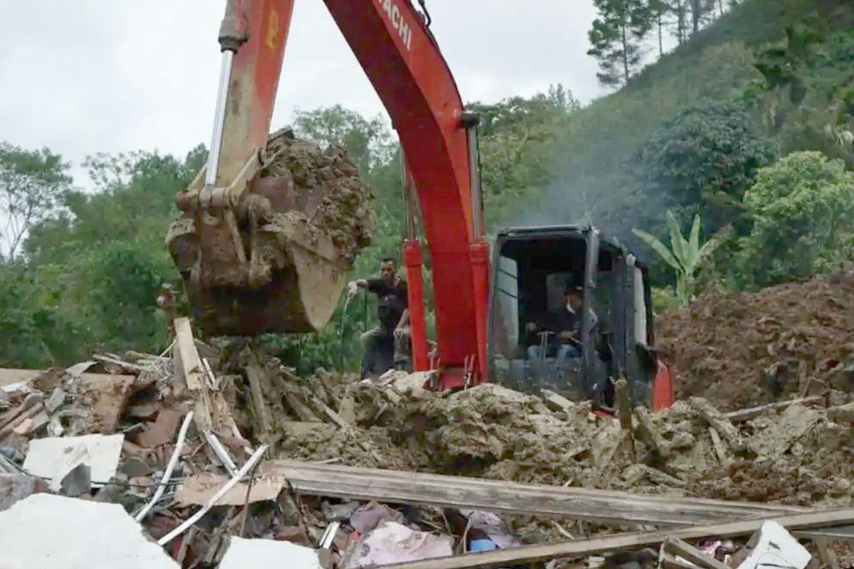 Korban-Longsor-Aceh-Tengah.jpg