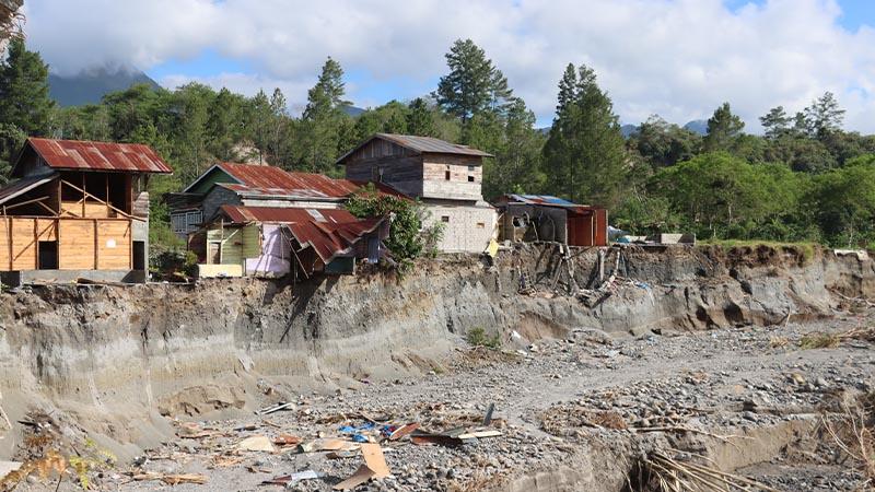 Kampung Jamur Ujung di Bener Meriah Porak Poranda, Puluhan Rumah Hanyut Dihantam Banjir Bandang