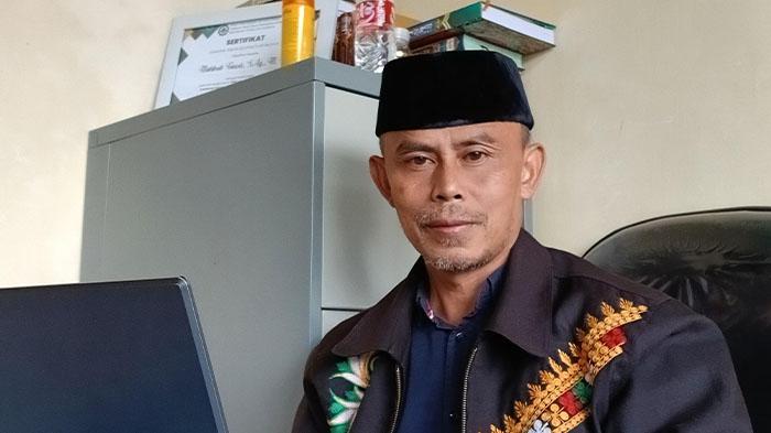 Mahbub-Fauzie-Kepala-KUA-Kecamatan-Atu-Lintang-Aceh-Tengah-1.jpg