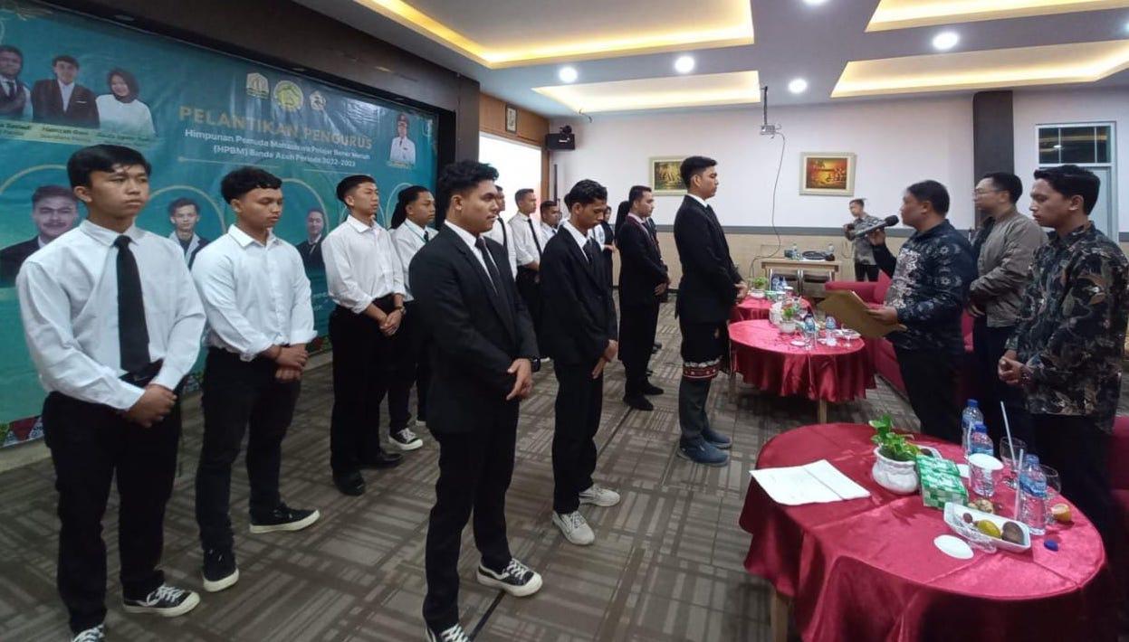 Pj Bupati Bener Meriah Lantik Pengurus Himpunan Pemuda Pelajar Bener Meriah di Banda Aceh