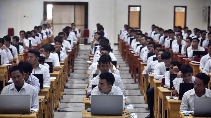Sejumlah-CPNS-akan-mengikuti-tes-CAT.jpg