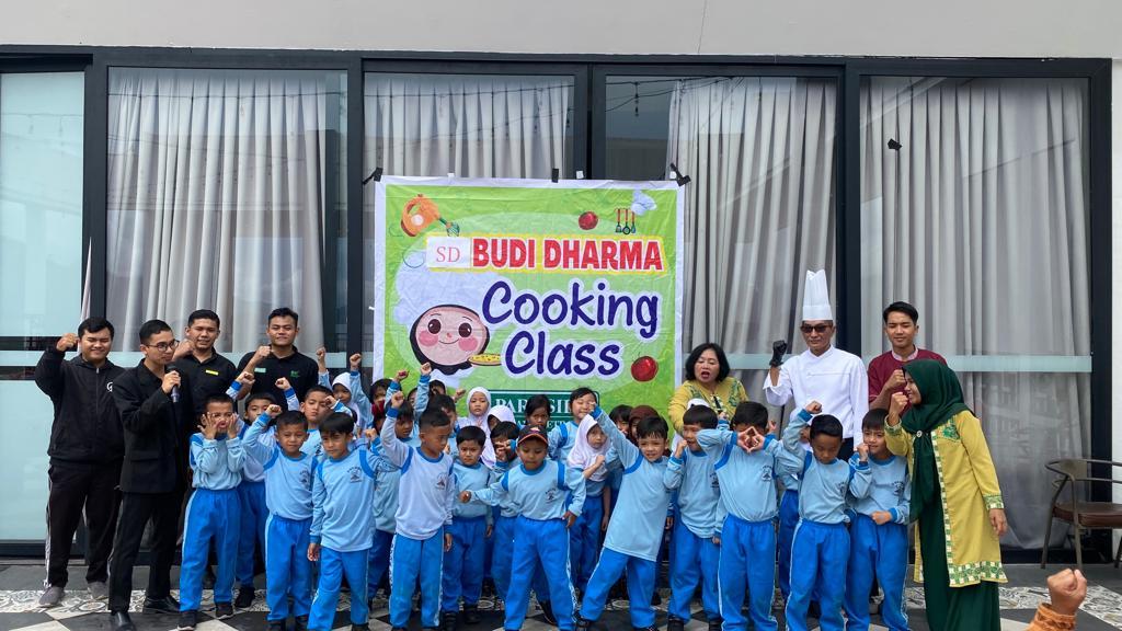 Sejumlah-sekolah-belajar-memasak-atau-kids-cooking-class.jpg
