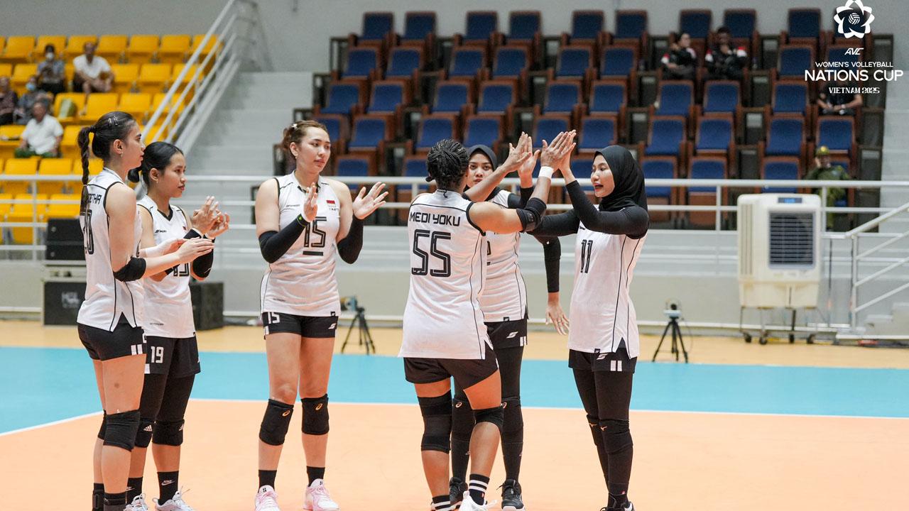 Timnas-voli-putri-Indonesia-17.jpg