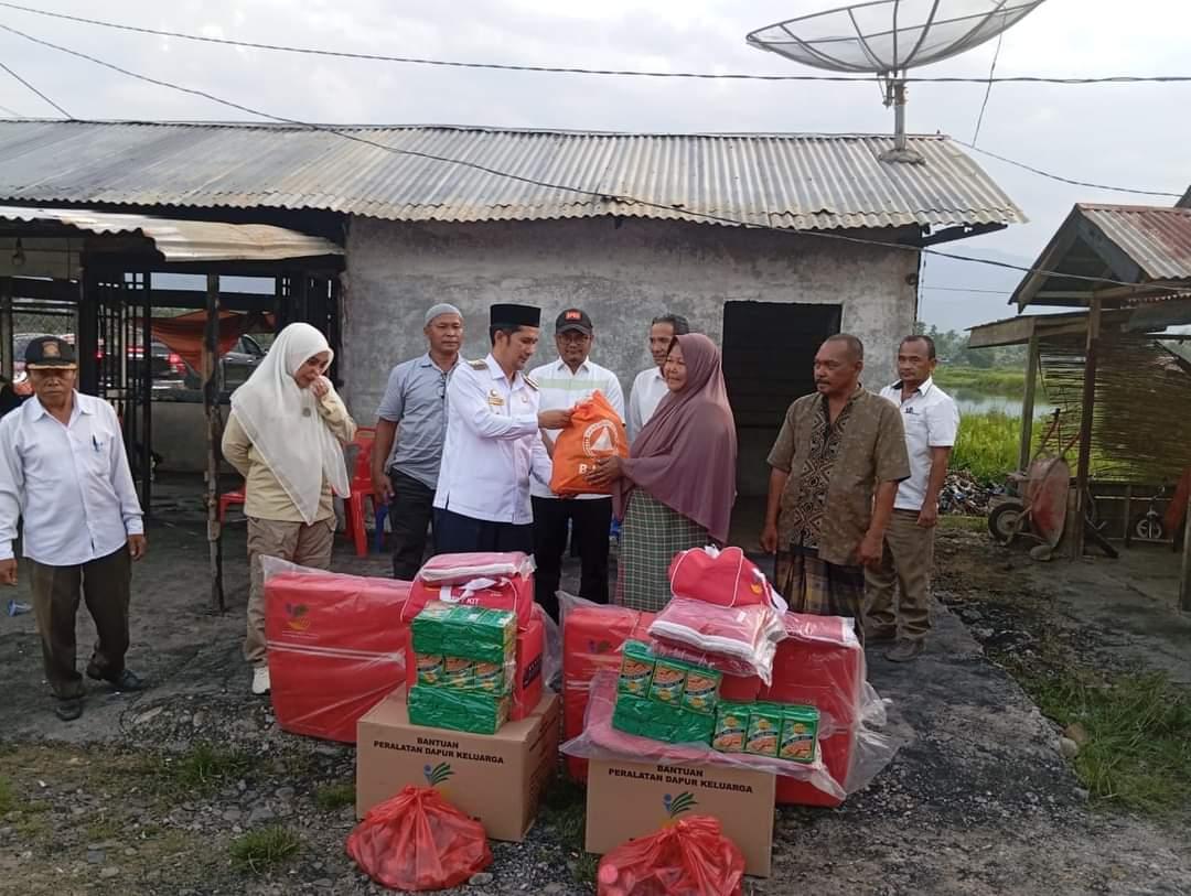 Pj Bupati Aceh Tenggara Salurkan Bantuan Masa Panik untuk Korban Kebakaran Lawe Sagu Hilir