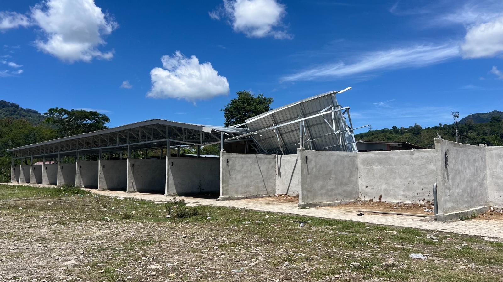 Angin Kencang Terjang 4 Padok Kuda di Lapangan HM Hasan Gayo Aceh Tengah, Waskita Janji Perbaiki