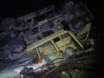 KECELAKAAN-TRUK-DI-BLANGKEJERENN.jpg