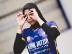 Megawati-Hangestri-mengenakan-jersey-klub-Bank-Jatim.jpg