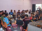 Ngopi-Bareng-TNI-dan-Polisi-di-Gayo-Lues.jpg