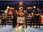 Oleksandr-Usyk-ingin-duel-tinju.jpg