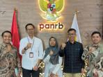 Perwakilan-honorer-non-database-didampingi-Asisten-III-Sekdakab-Gayo-Lues-temui-KemenPAN-RB-dan-BKN.jpg