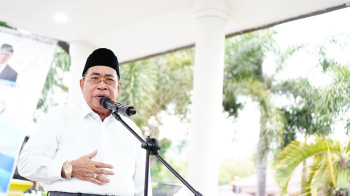 ADHAN -- Adhan Dambea dalam sambutannya saat perayaan