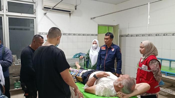 KORBAN  ARTER--Seorang warga negara asing (WNA) asal Belanda bernama Johannes (68) sudah dibawa di RSUD Aloe Saboe Kota Gorontalo di bagian IGD, Sabtu malam (13/9/2025). Sumber foto: TribunGorontalo. com/Jefri Potabuga.