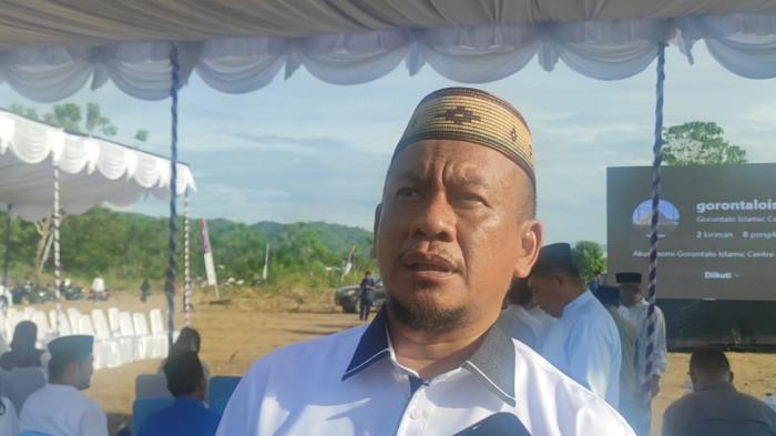GORONTALO ISLAMIC CENTER -- Anggota DPRD Gorontalo, Hamzah Idrus, saat diwawancarai TribunGorontalo.com, Jumat (12/12/2025). Hamzah memberikan pandangannya atas pembangunan Gorontalo Islamic Center.