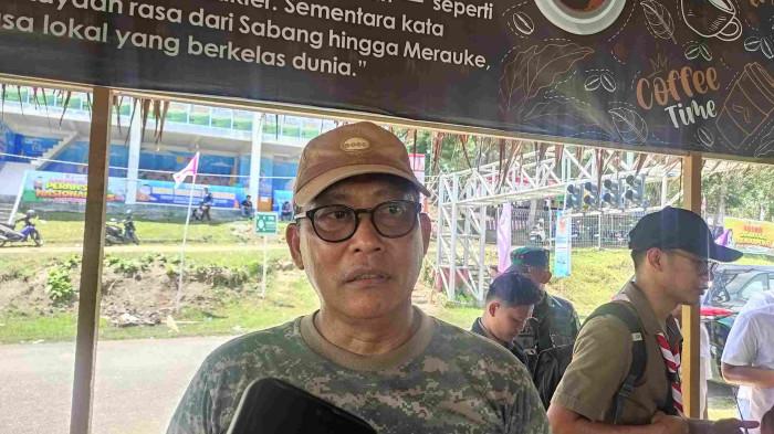 PERAN SAKA NASIONAL 2025 -- Ketua Kwarnas Gerakan Pramuka, Komjen Pol. (Purn) Budi Waseso saat mengonfirmasi kedatanagan Presiden Prabowo di bumi perkemahan Bongohulawa batal, Minggu (2/11/2025).