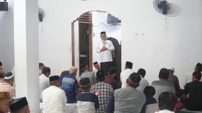 SAFARI RAMADAN-- Bupati Gorontalo Utara, Thariq Modanggu melaksanakan Safari Ramadan di Desa Moluo Kecamatan Kwandang, Kabupaten Gorontalo Utara, Provinsi Gorontalo pada Senin (10/3/2026).