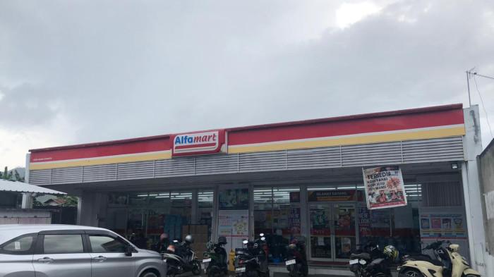 LOWONGAN KERJA -- Foto Alfamart di Jl Jaksa Agung Suprapto, Kota Gorontalo. Simak lowongan kerja Alfamart hari ini, Rabu, 11 Maret 2026.