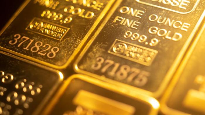 HARGA EMAS - Ilustrasi emas - Harga emas melonjak tajam sejak awal 2026 dan mencetak rekor baru. Investor bertanya-tanya, akankah tren kenaikan ini bertahan hingga akhir tahun?