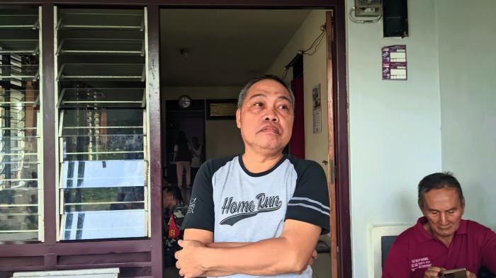 Hermut Pantoiyo, tetangga Yeti Mahmud 8889999