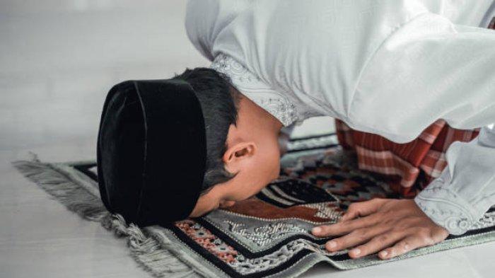 Ilustrasi bolehkan salat tahajud usai melaksanakan salat tarawih dan witir?
