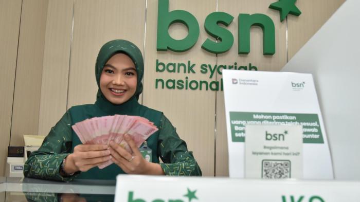 Ilustrasi pegawai Bank Syariah Nasional