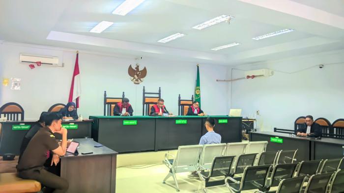 FOTO STOK KORUPSI -- Suasana sidang putusan kasus korupsi revitalisasi kawasan Kota Tua (pusat perdagangan), Kota Gorontalo, Senin (24/11/2025). Terdakwa Divonis 5 tahun dan denda Rp 200 juta.