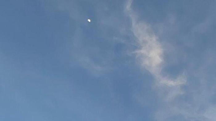 Kabupaten Gorontalo dan Kota Gorontalo: berawan, suhu 23–31 °C, kelembapan tinggi.