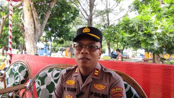 POS PENGAMANAN -- Kapolsek Telaga, Iptu Fredy Yasin saat ditemui TribunGorontalo.com pada Selasa (17/3/2026). Pos Pengamanan Idulfitri 1447 H siaga melayani masyarakat.