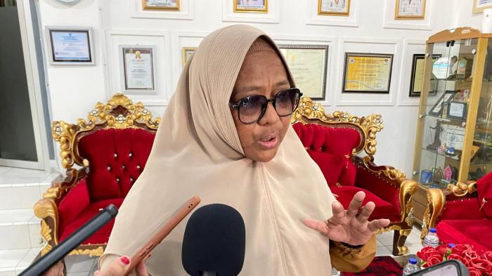 KASUS PENGEROYOKAN -- Kepala Bidang SMA Dinas Pendidikan Provinsi Gorontalo, Since Ladji, saat diwawancarai TribunGorontalo.com, pada Senin (26/1/2026). Dinas Pendidikan melakukan screening psikologis untuk para pelajar SMA di Kota Gorontalo. (Sumber foto: TribunGorontalo.com/Jefri Potabuga)