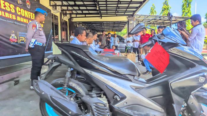 Konferensi pers pengungkapan kasus pencurian sepeda motor