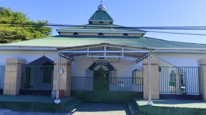 Masjid Al-Mutaalimin, Kelurahan Molosipat U