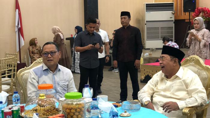 OPEN HOUSE -- MINGGU 22 -- IDULFITRI - ADHAN - THARIQ