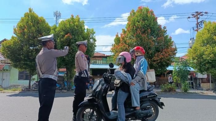 OPERASI KESELAMATAN --Satlantas Polresta Gorontalo Kota melaksanakan Operasi Keselamatan Otanaha, Selasa (3/2/2026). Sumber foto: TribunGorontalo.com/Jefri Potabuga.