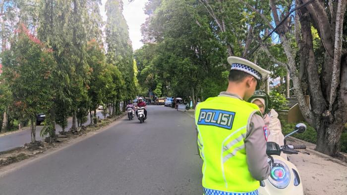 OPERASI OTANAHA -- Operasi Keselamatan Otanaha 2026 yang dilaksanakan di Jalan Pangeran Hidayat, Kelurahan Wongkaditi Barat, Kecamatan Kota Utara, Kota Gorontalo, Provinsi Gorontalo Selasa (3/2/2026).