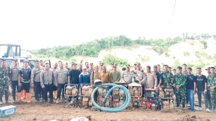 PENERTIBAN -- Potret penertiban tambang ilegal di Gorontalo.