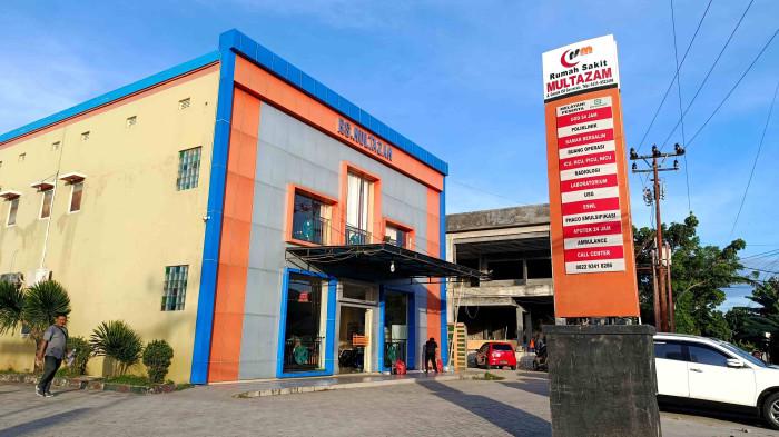 TUNTUT MAAF -- Potret RS Multazam Gorontalo di Jalan Gelatik, Kelurahan Heledulaa, Kecamatan Kota Timur, Kota Gorontalo, Provinsi Gorontalo. Pasien menuntut permintaan maaf. (TribunGorontalo.com/Jefry Potabuga)