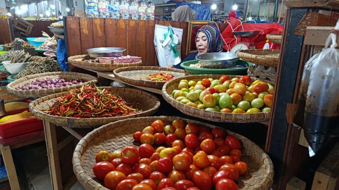 Pedagang Pasar Sentral Kota Gorontalo, jjjj