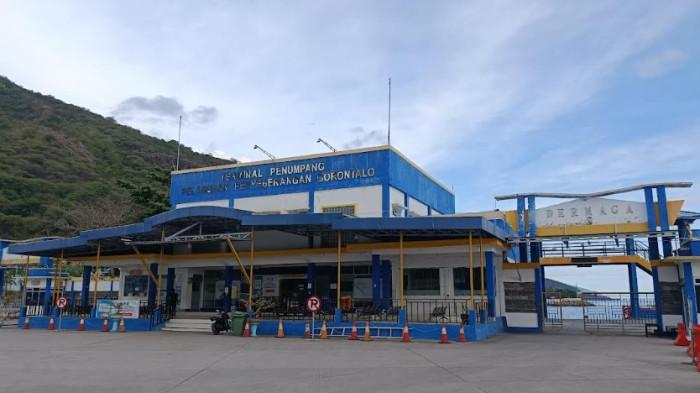 JADWAL KAPAL -- Pelabuhan Penyeberangan Gorontalo, Senin (9/3/2026). Simak jadwal kapal feri Gorontalo hari ini.